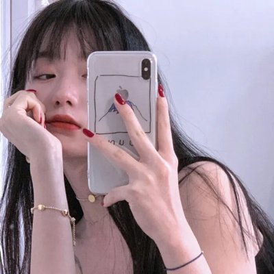 女学生和亨利先生